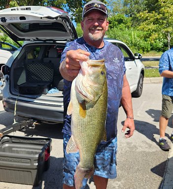 Boater winner 13.85 lbs.
